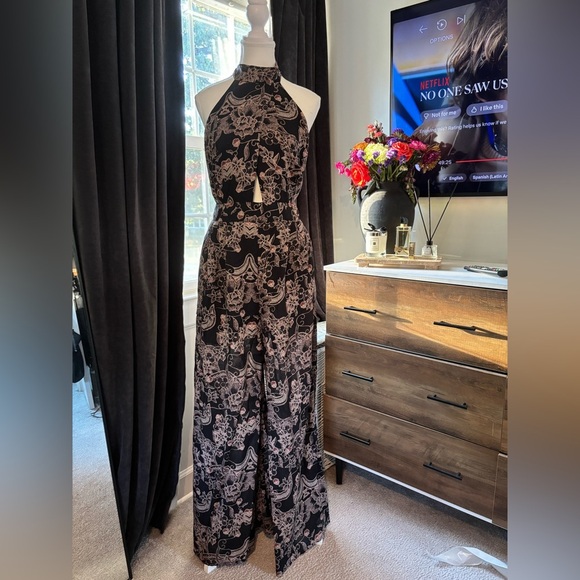 Free People Pants - FREE PEOPLE BOHO Black and White Floral Jumpsuit🔥 NWOT